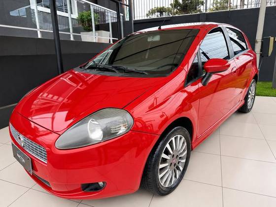 FIAT PUNTO 1.8 SPORTING 8V FLEX 4P MANUAL FIAT PUNTO 1.8 SPORTING 8V FLEX 4P MANUAL